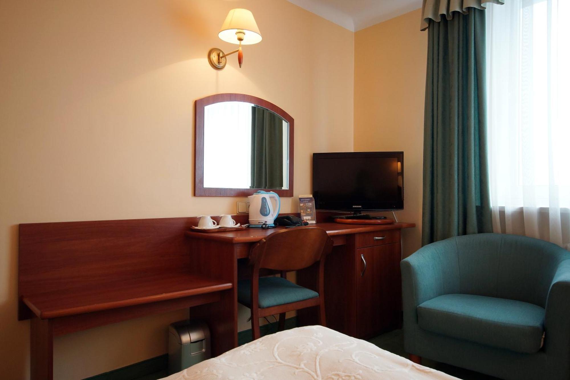 Hotel Kamena เฮลม์ ห้อง รูปภาพ